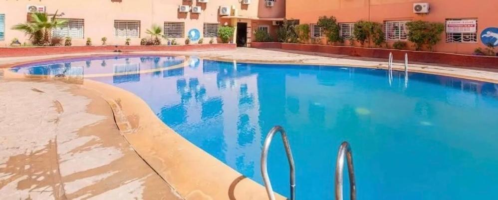 Charmant Appartement Avec Piscine 2Chambres Au Coeur De Gueliz Marrakesh Exterior photo